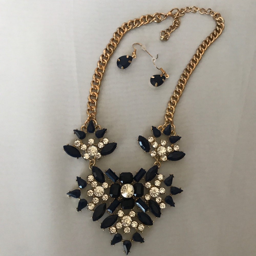 Necklace - Picture 3 of 3